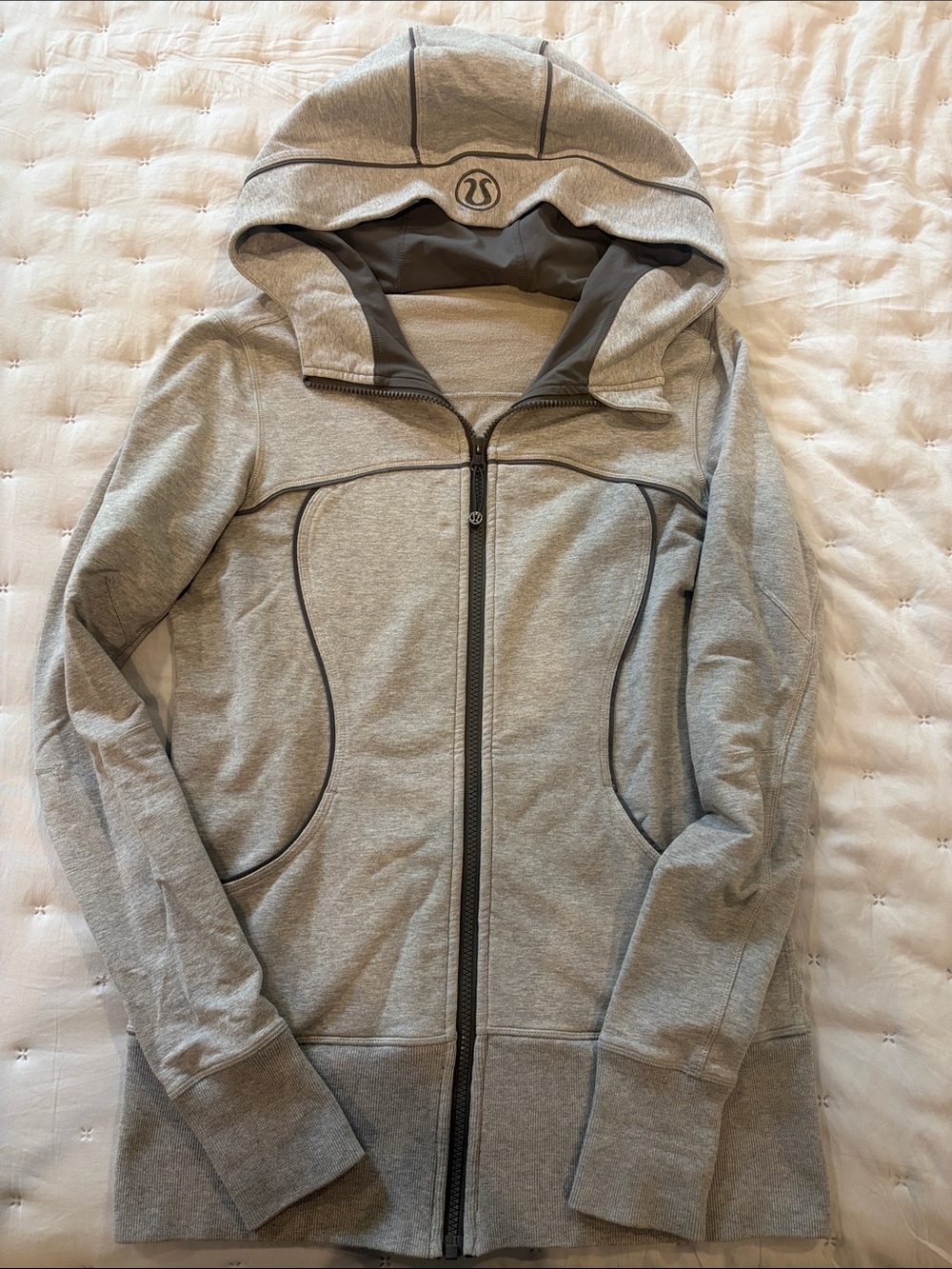 lululemon athletica Light Gray Hooded Full-Zip Sweatshirt